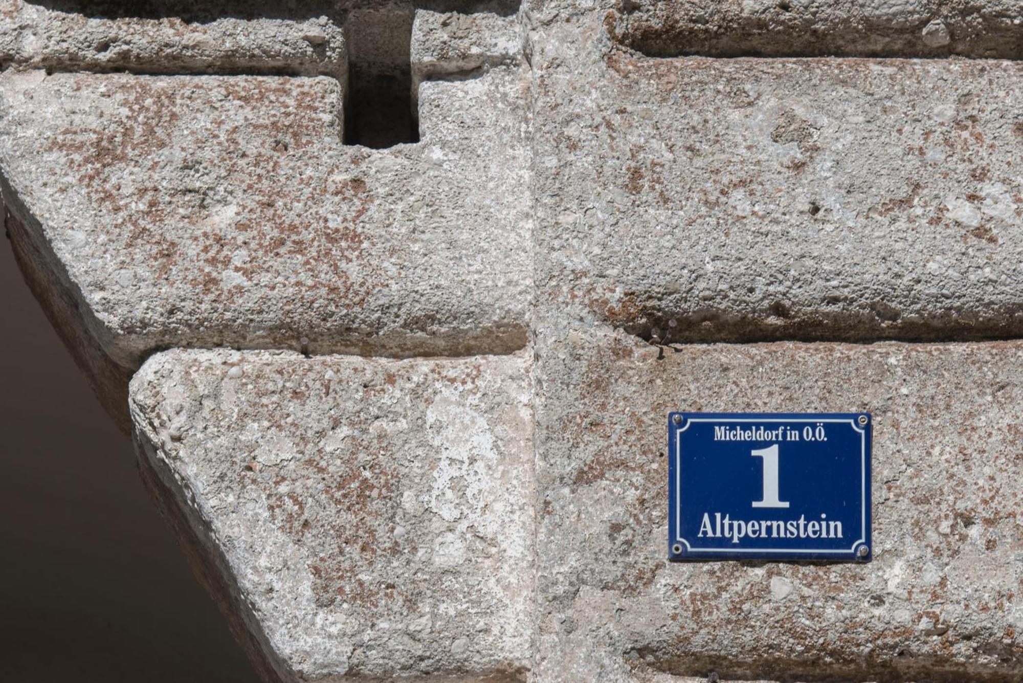 Burg Altpernstein Hotel Micheldorf in Oberosterreich Exterior photo